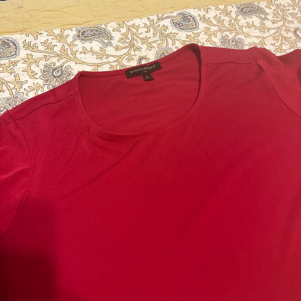 Banana Republic women’s Vibrant Red Blouse